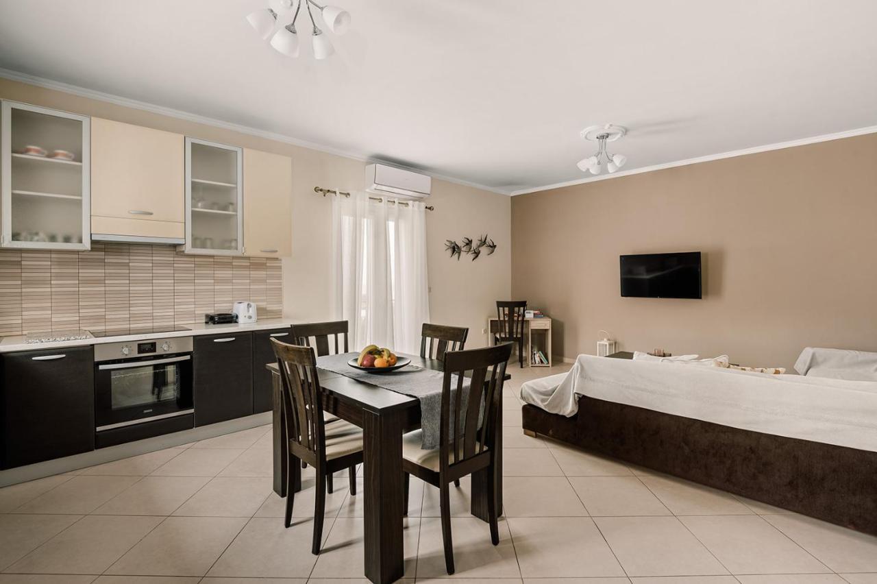 Mandi'S Apartments Karavádhos المظهر الخارجي الصورة